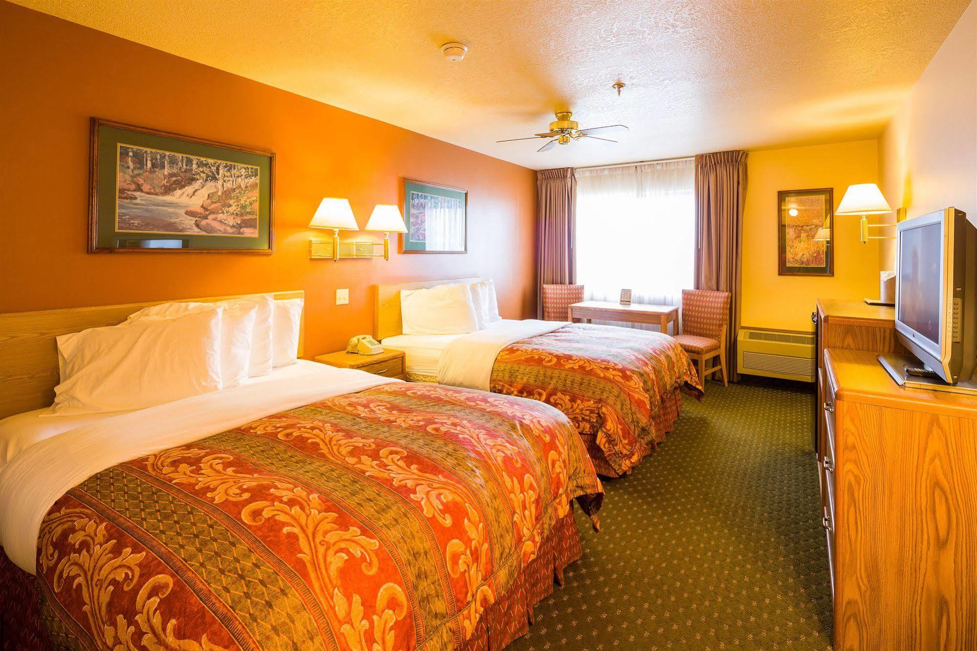 Alpine & Hotel 3*