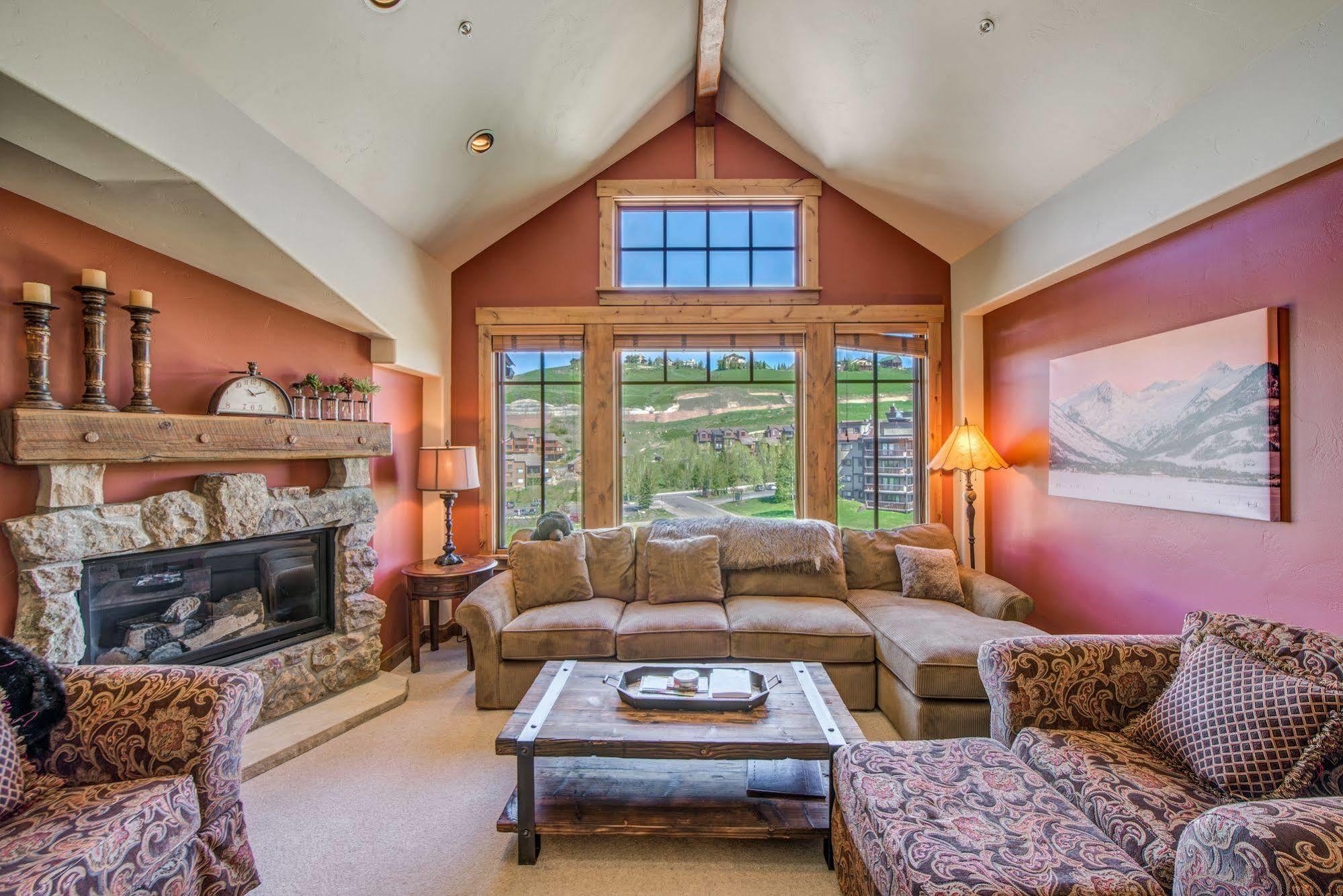 Lodge Westwall *