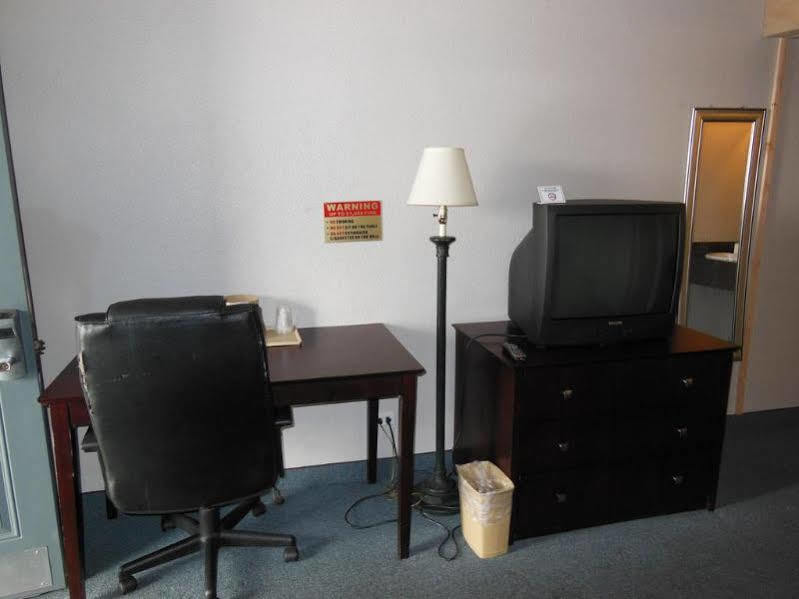Days By Wyndham Downtown 2*