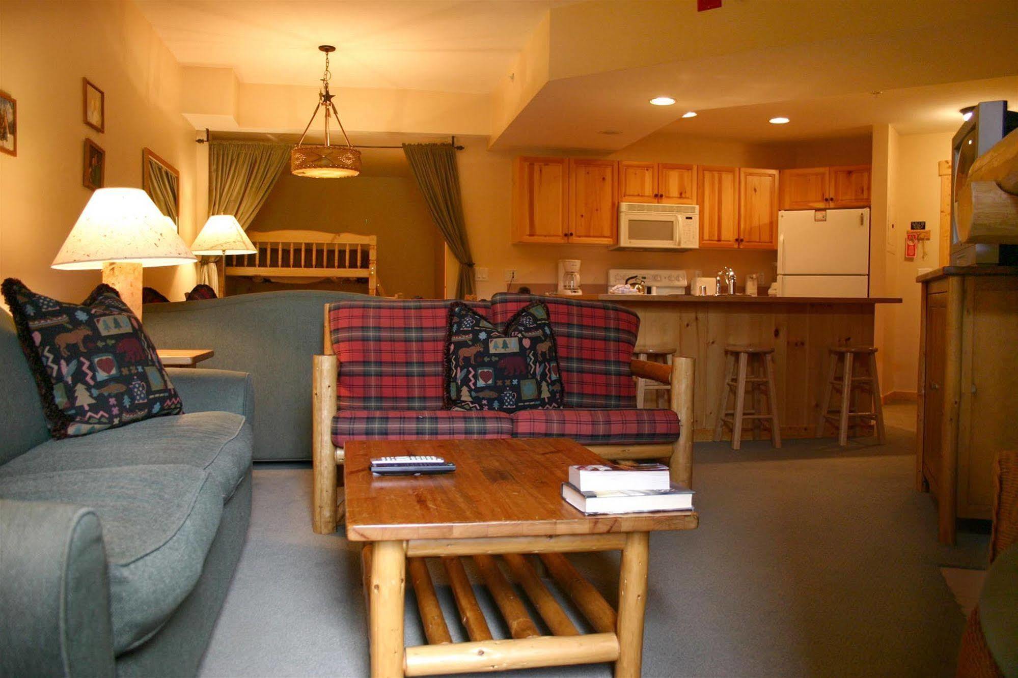 New Village By Copper Vacations 3*