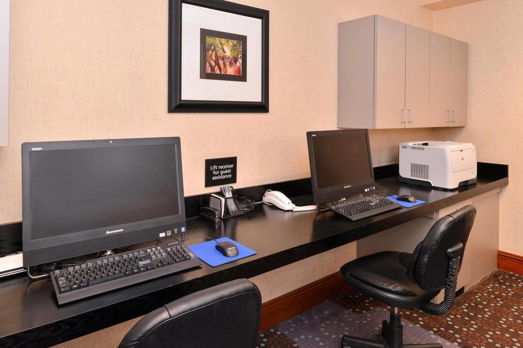 Hampton Denver West Federal Center Hotel 3*
