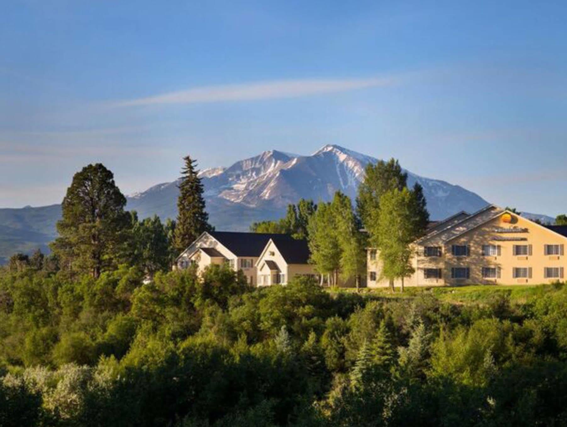 Comfort & On The Roaring Fork 2* Carbondale