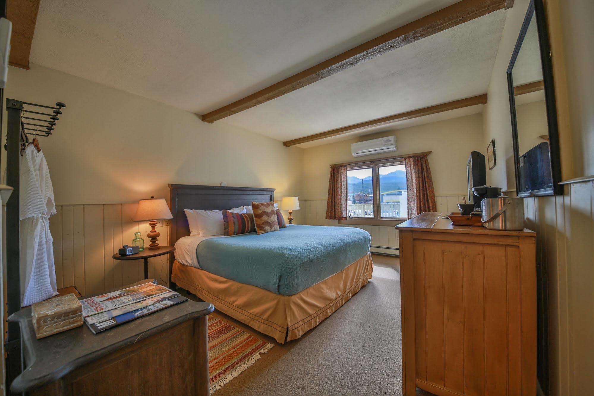 Vasquez Creek Inn