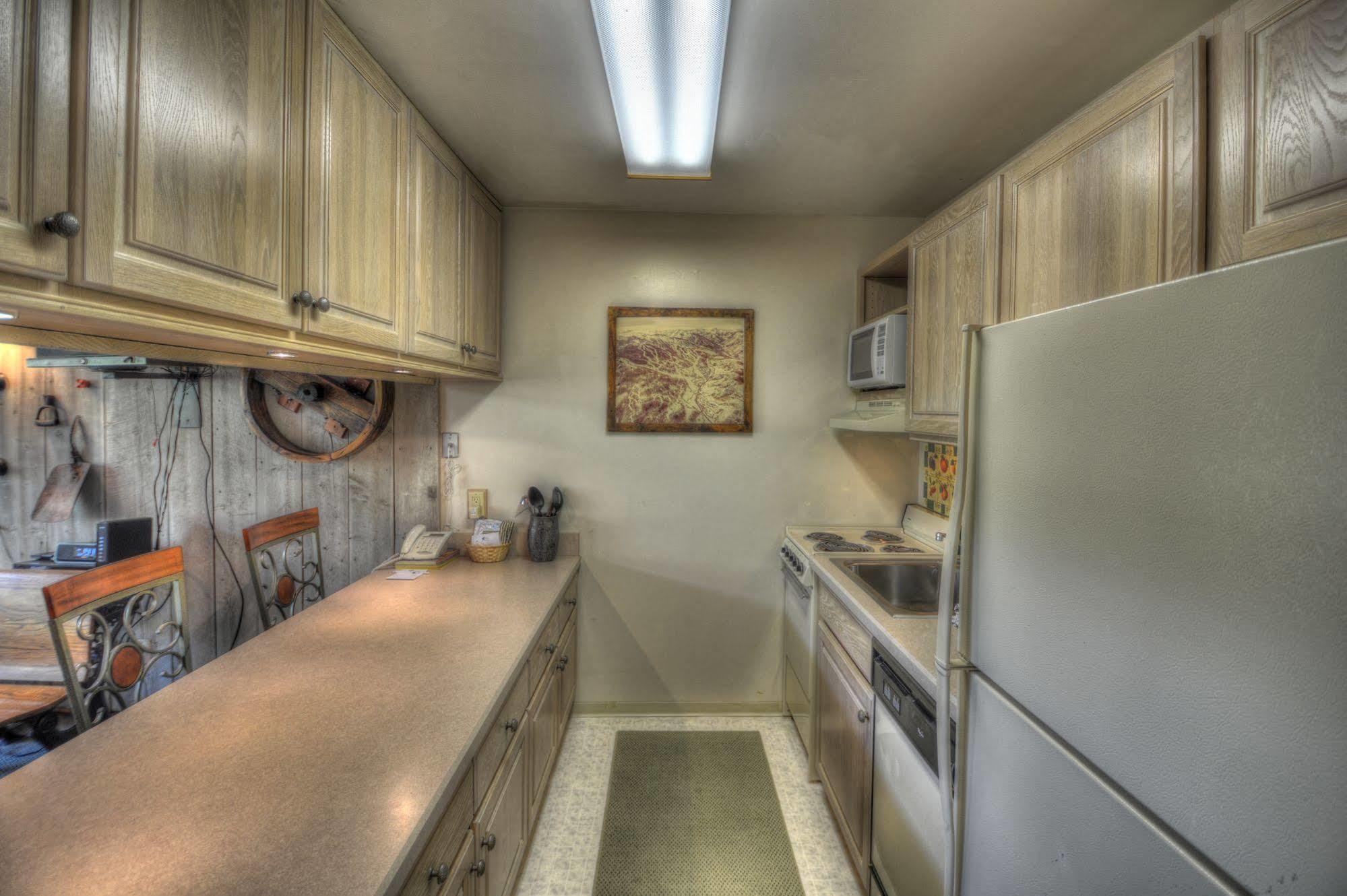 Lichenhearth - Coraltree Collection Aparthotel Snowmass Village