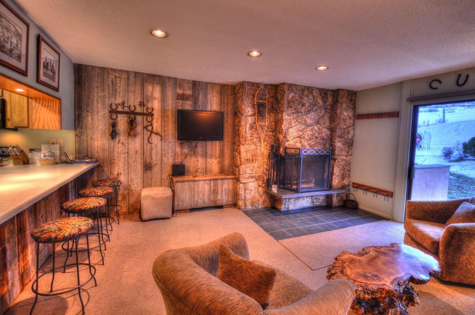 Lichenhearth - Coraltree Collection 3* Snowmass Village