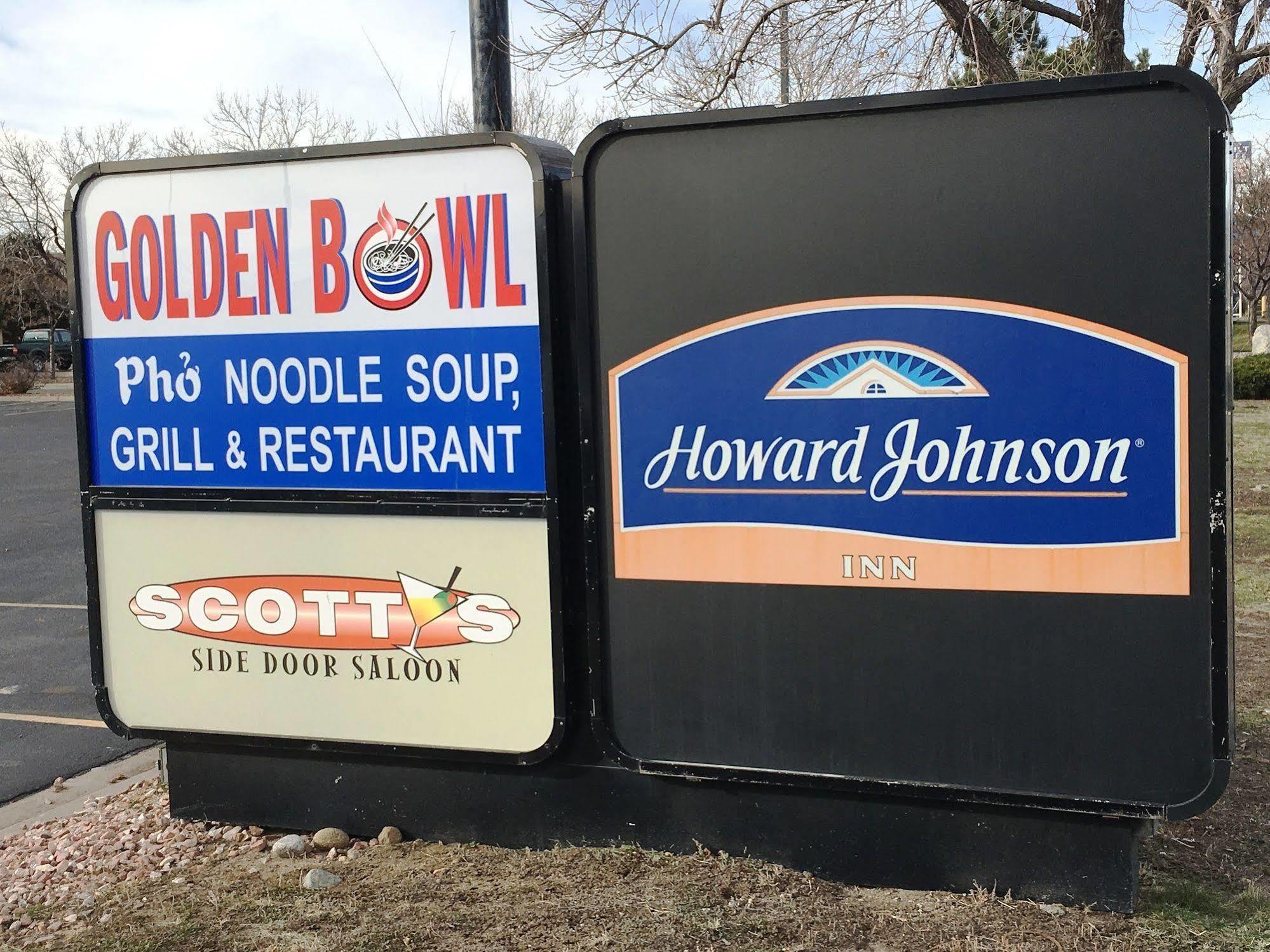 Howard Johnson By Wyndham Denver West Hotel 2*