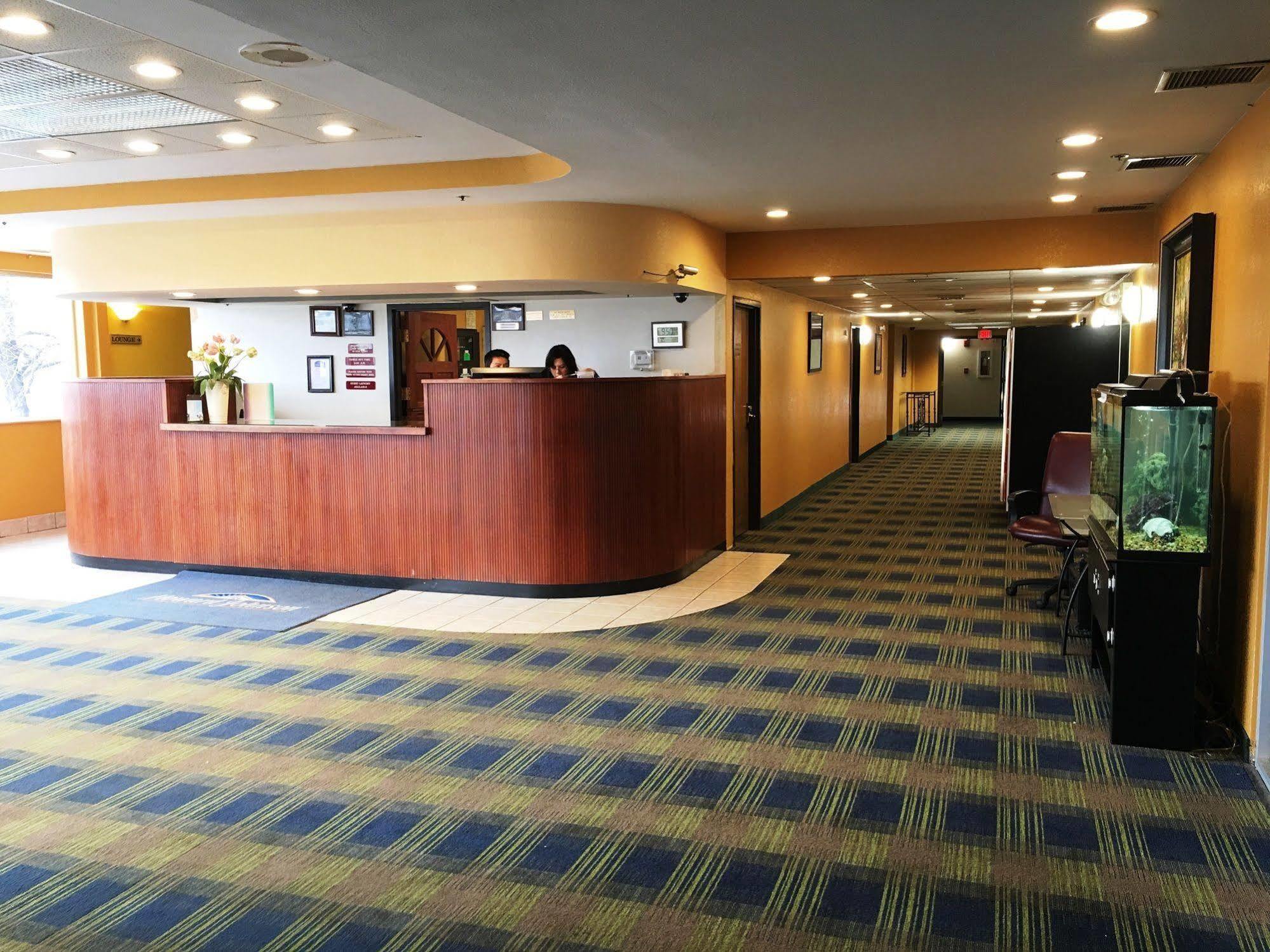 Hotel Howard Johnson By Wyndham Denver West