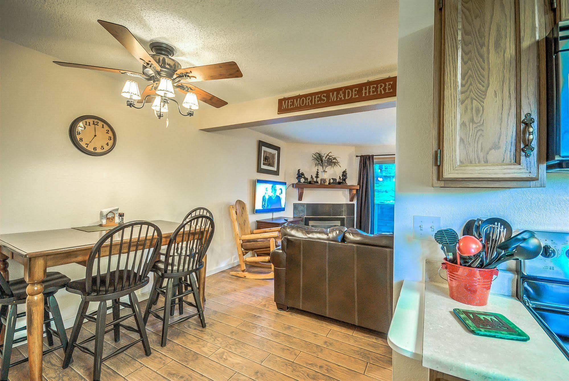Apartment Shadow Run D 101 By Zia Steamboat Springs
