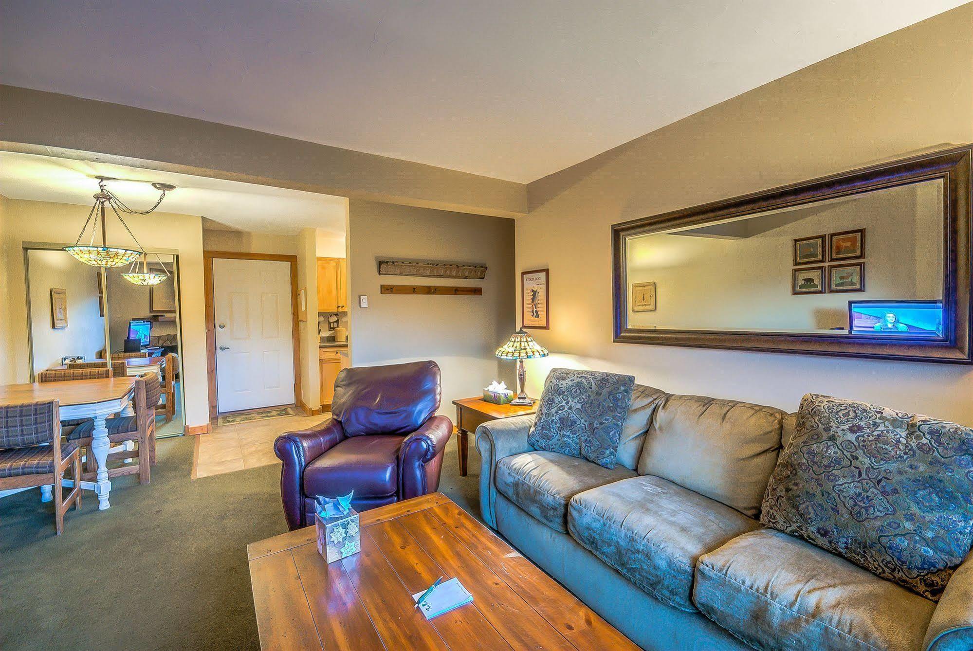 Shadow Run D 101 By Zia Apartment *