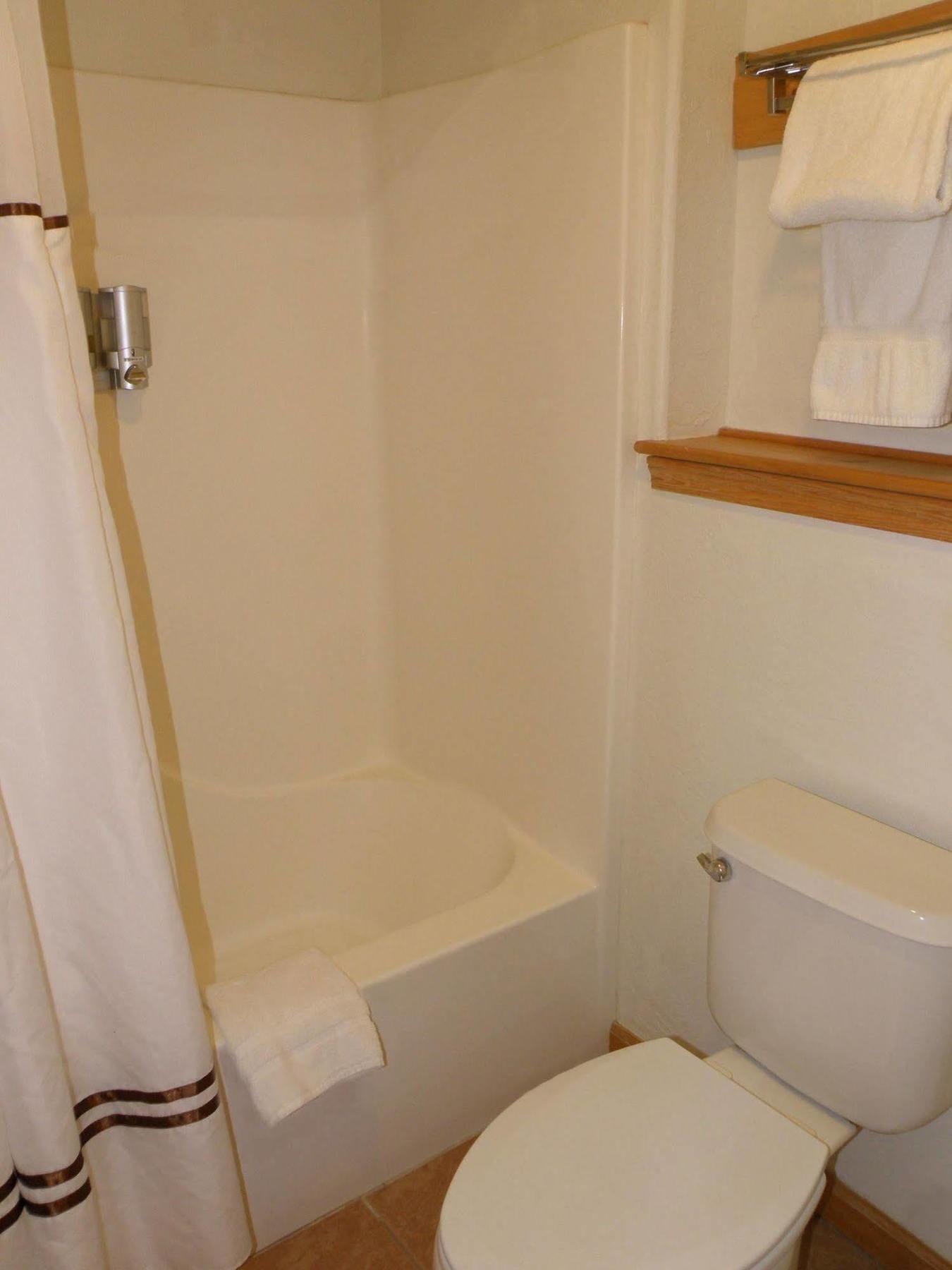 Motel Rivers Edge &