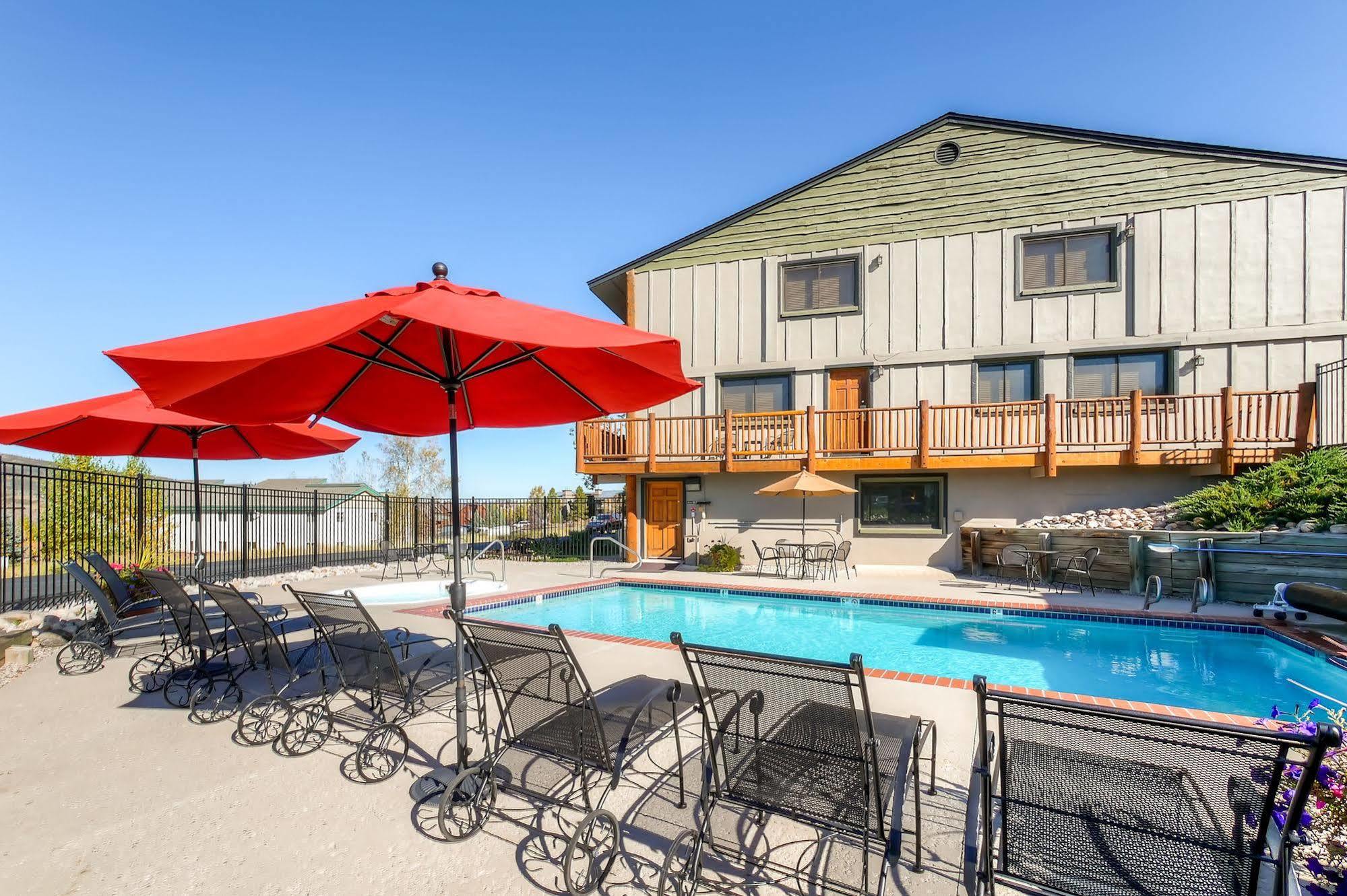The At Steamboat Hotel