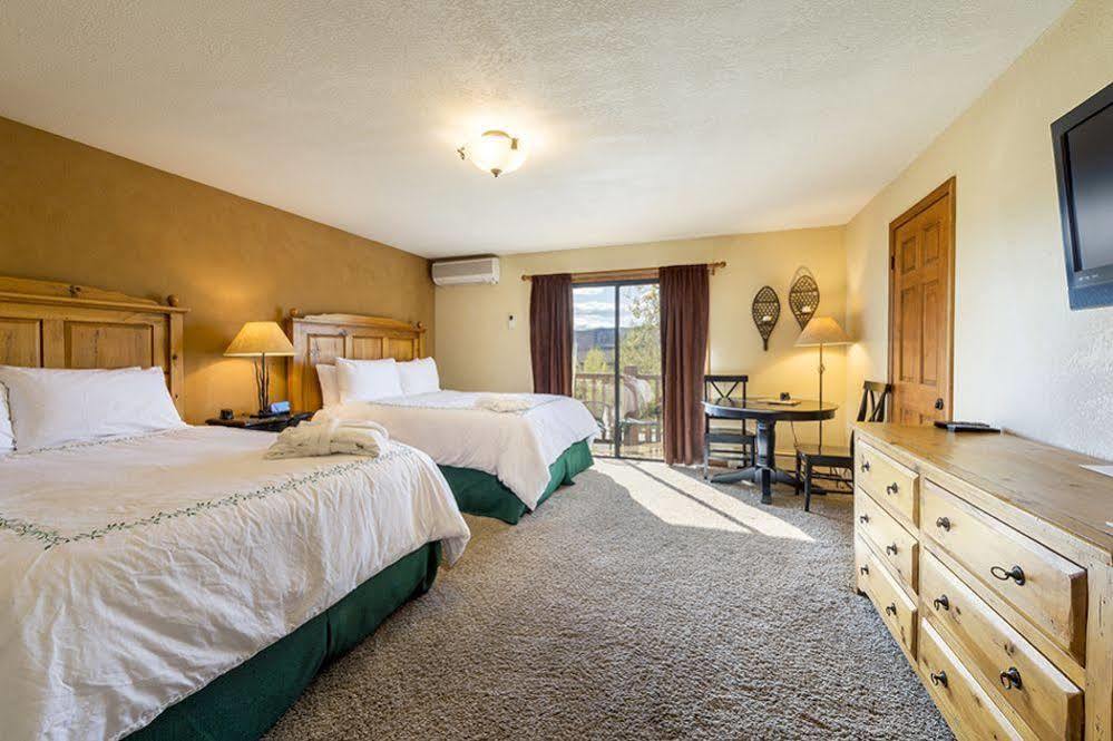 The At Steamboat Hotel 4*