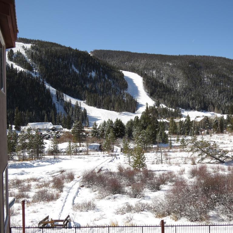 Aparthotel Summit Group