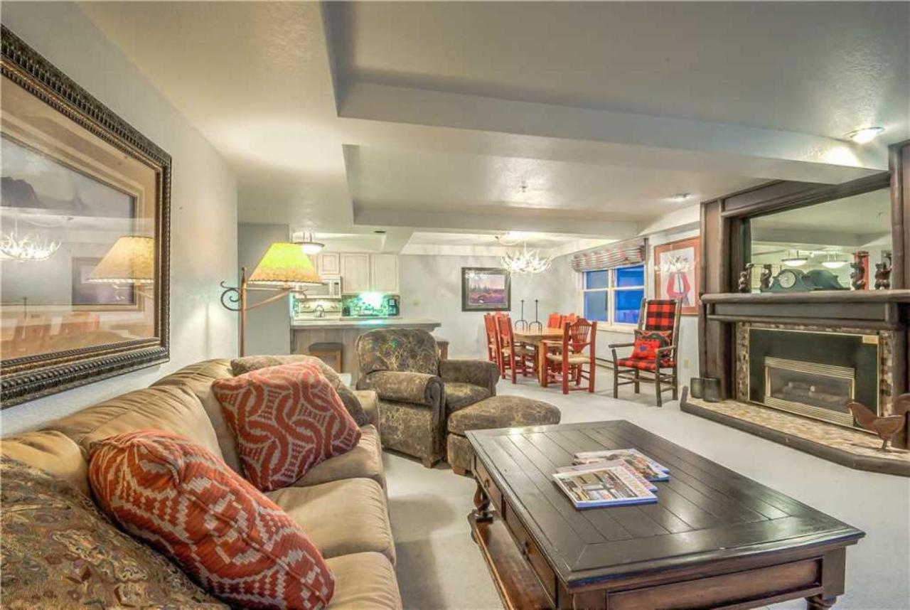 Torian Plum 201 Holiday home