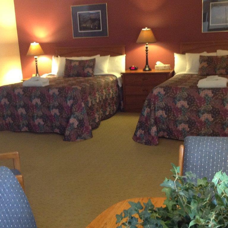 Rivers Edge & Motel Ouray