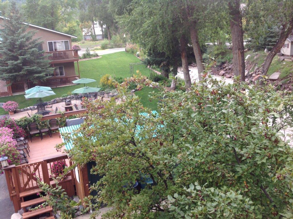 Motel Rivers Edge &