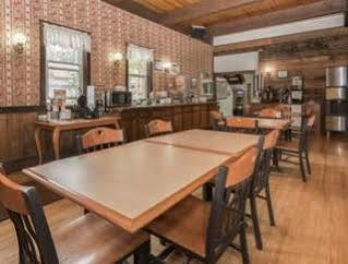 Georgetown Lodge 2*