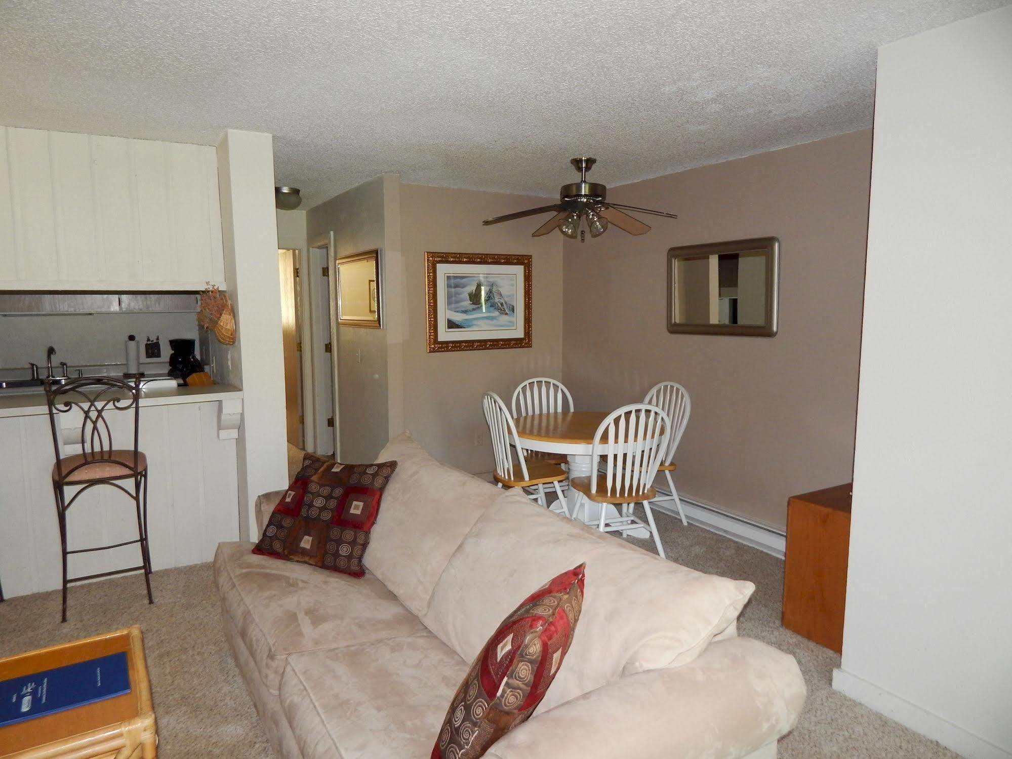 Hotel Meadowridge