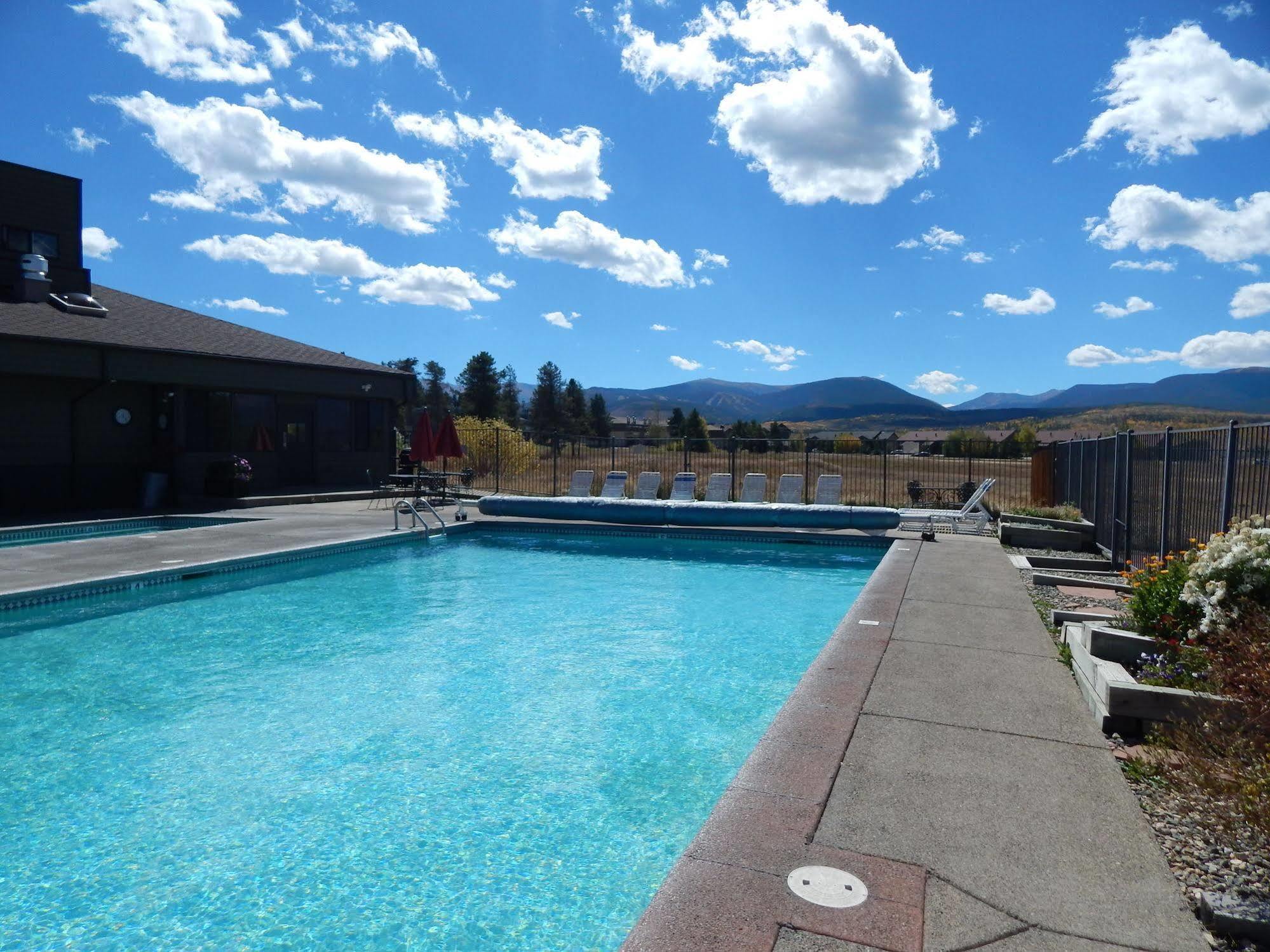 Hotel Meadowridge Fraser