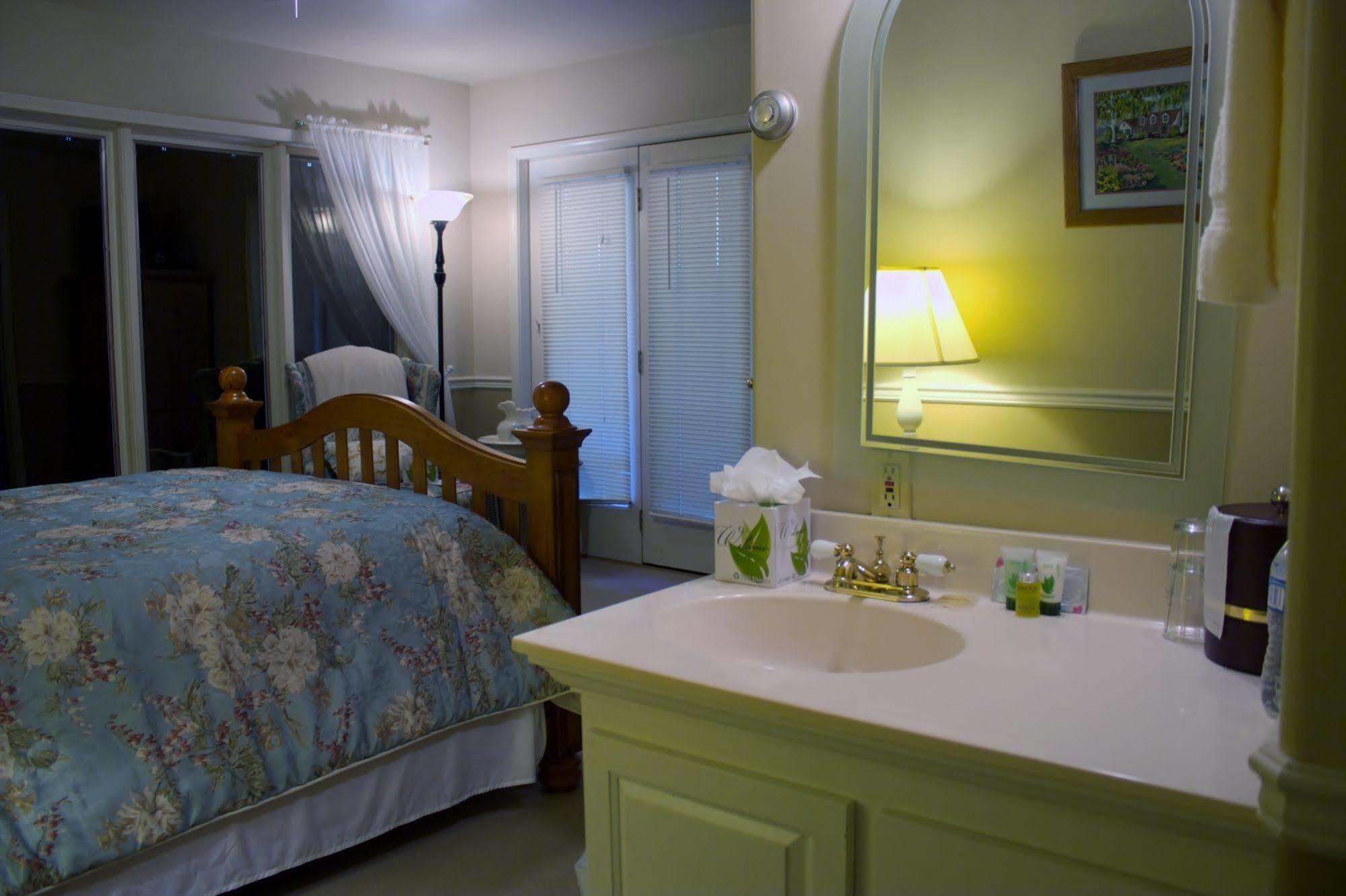 Acomodação com café da manhã  Black Bear Manor