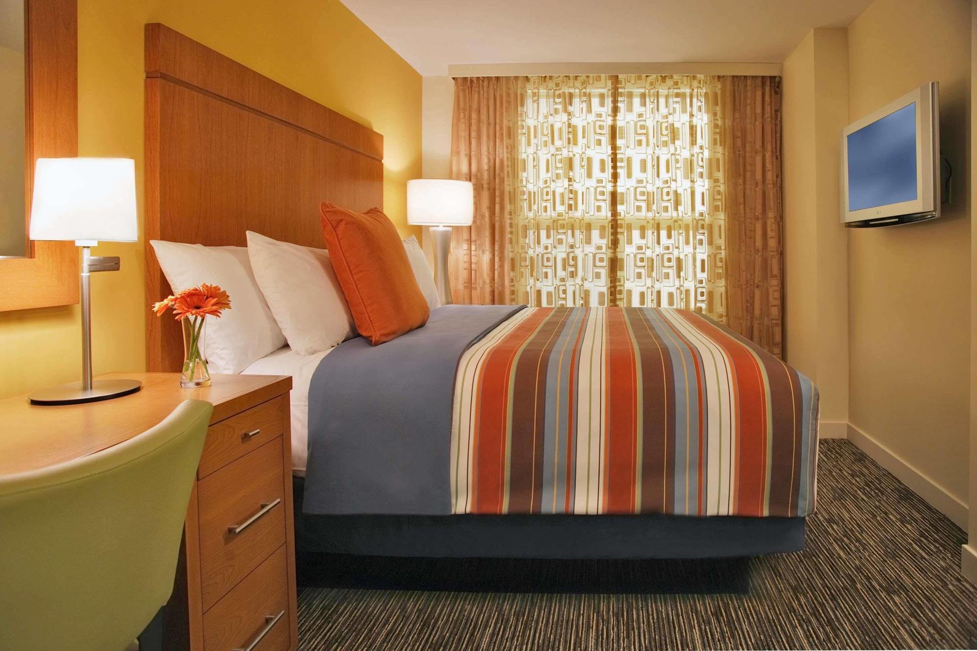 Hyatt House Airport