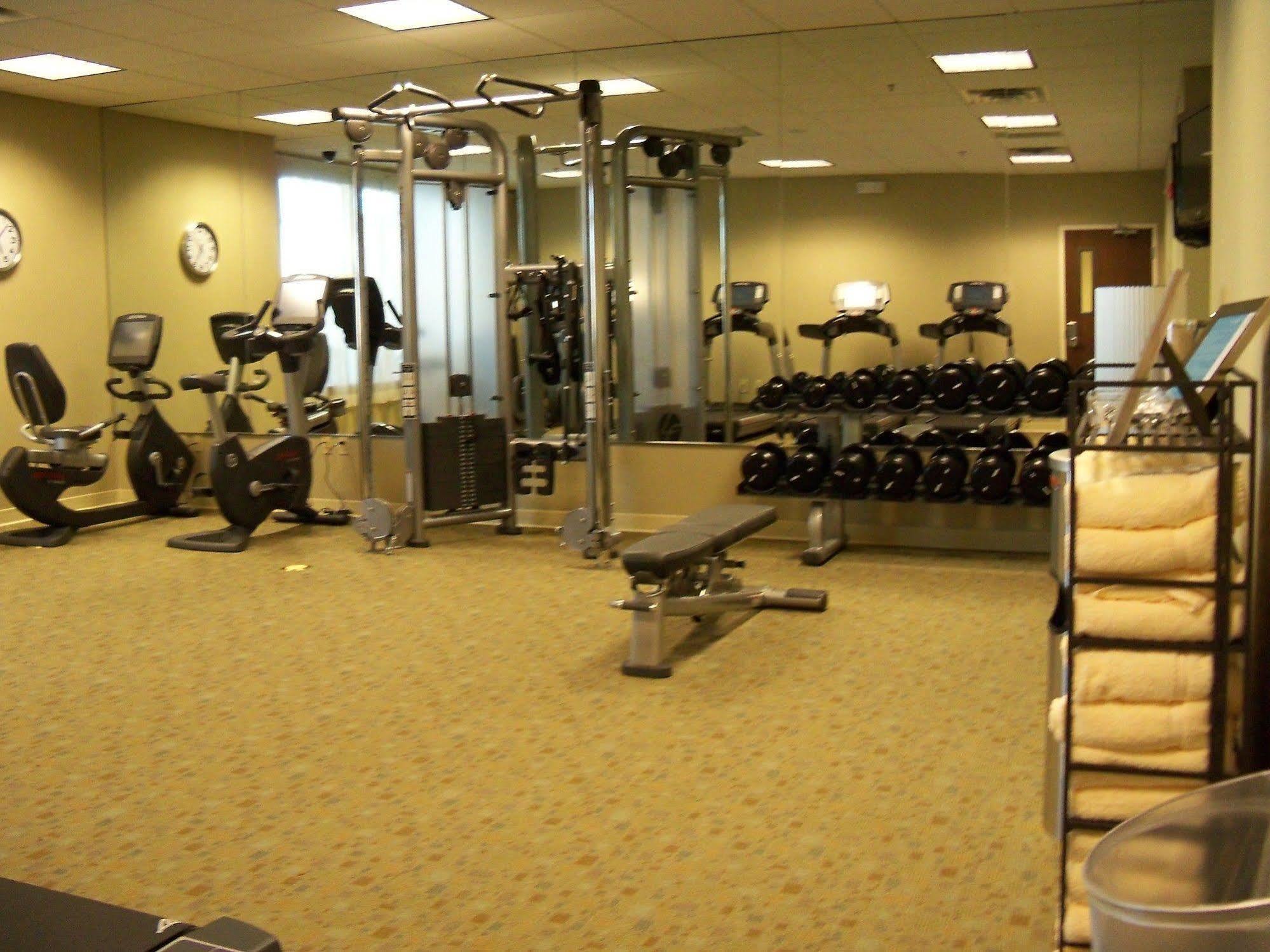 Hotel Hyatt House Airport 3*