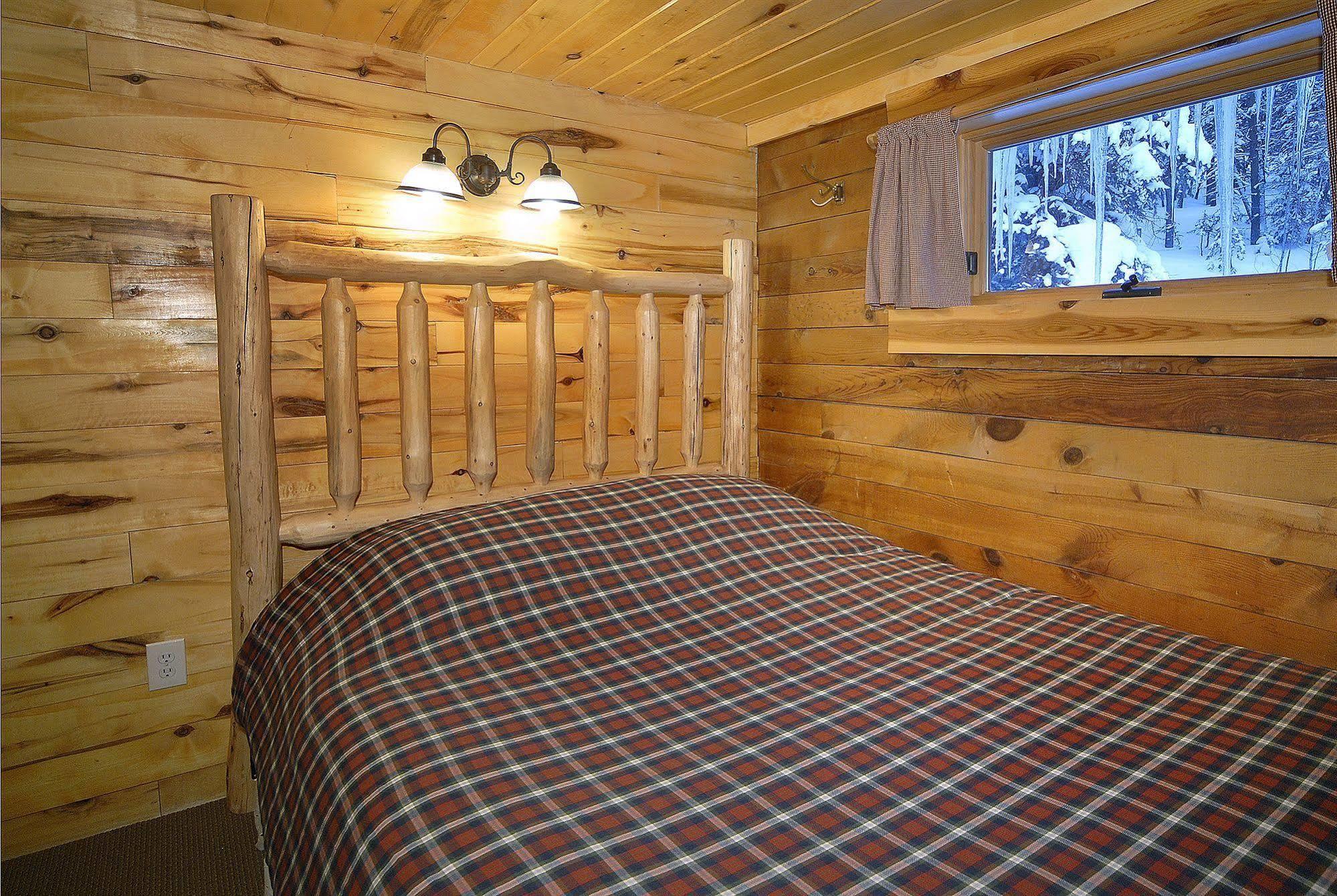 Pioneer Guest Resort
