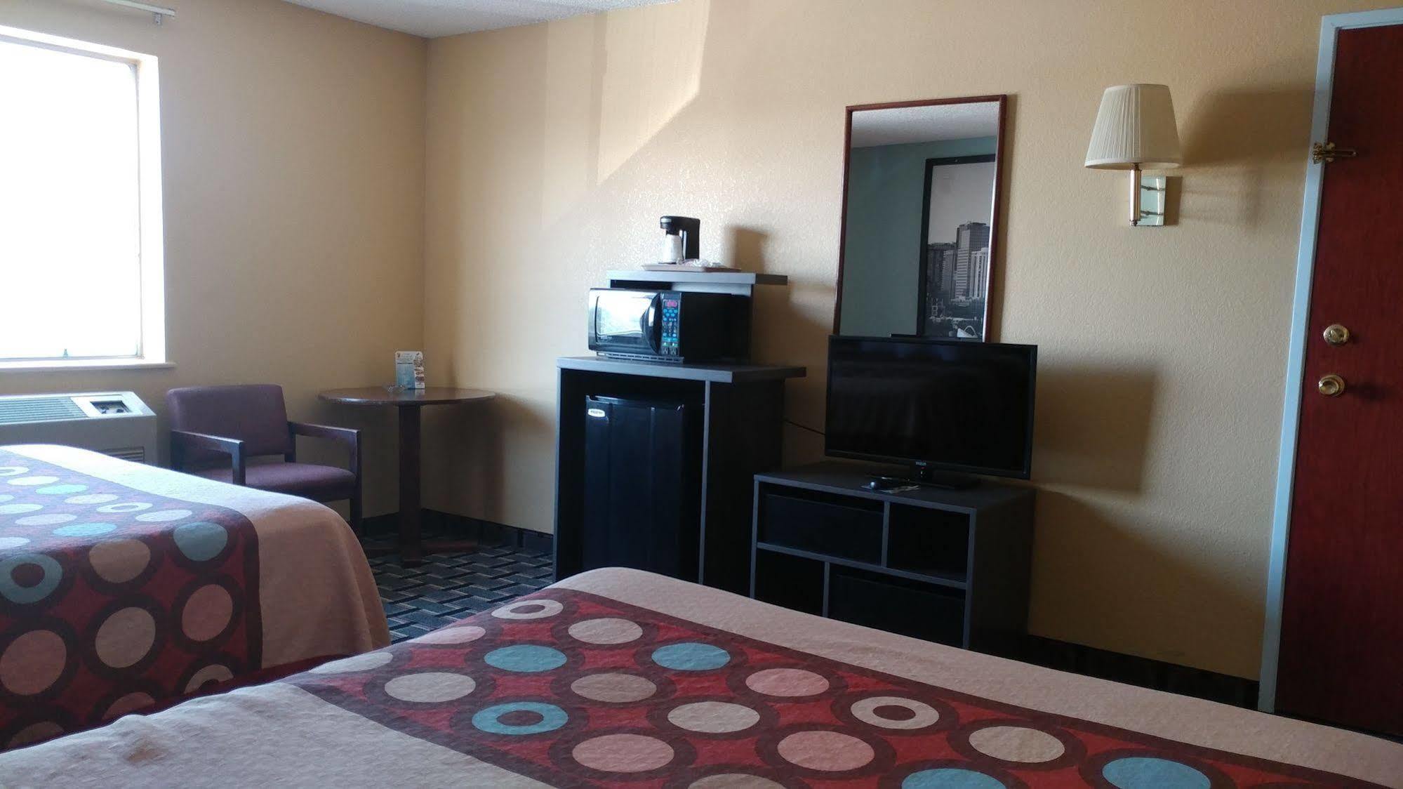 Super 8 By Wyndham North East Denver 2* Henderson