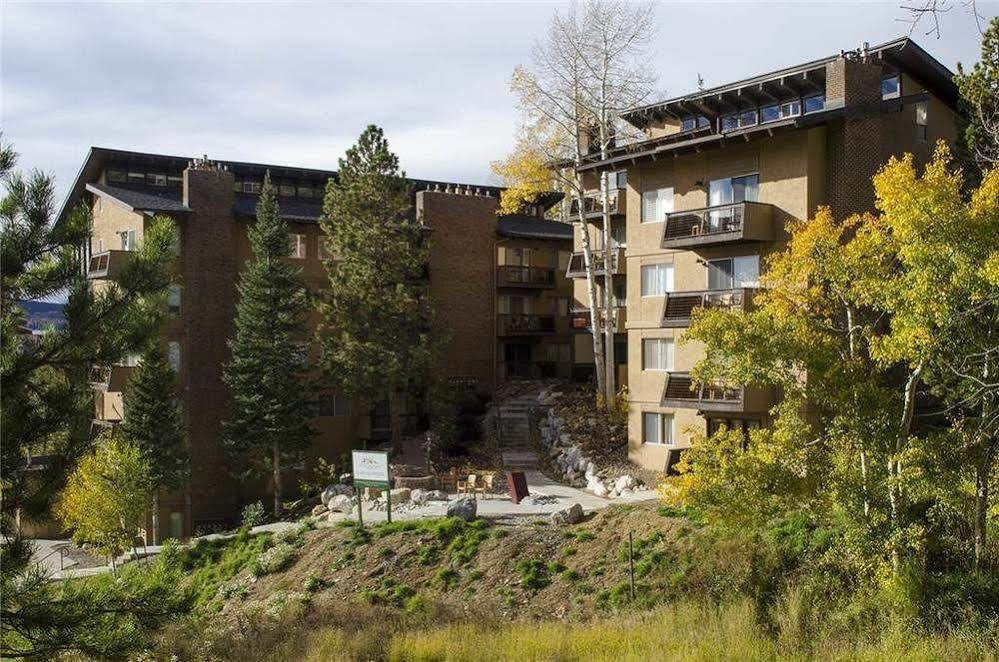 Apartment Storm Meadows East Slopeside *