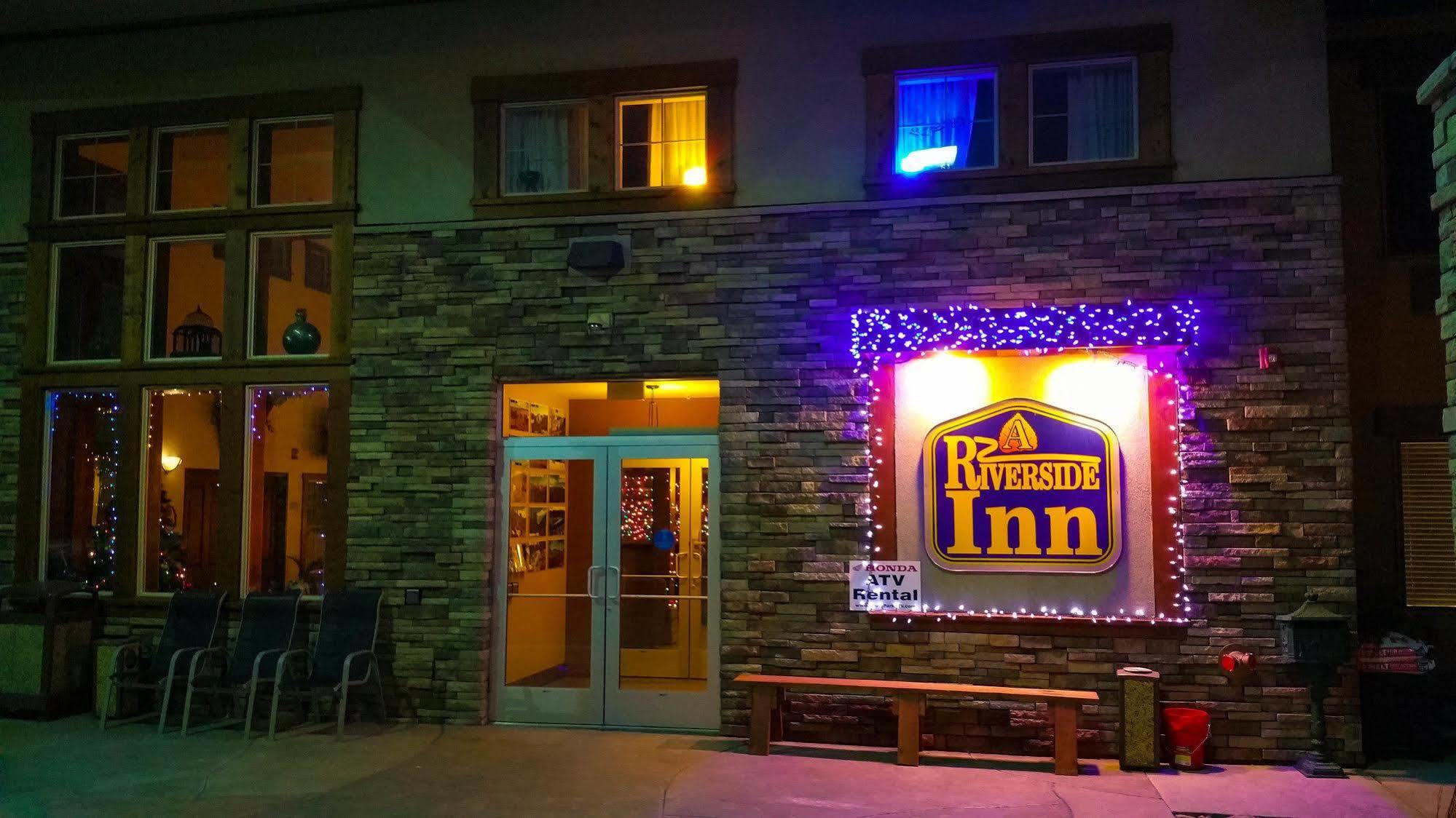Hotel A Riverside