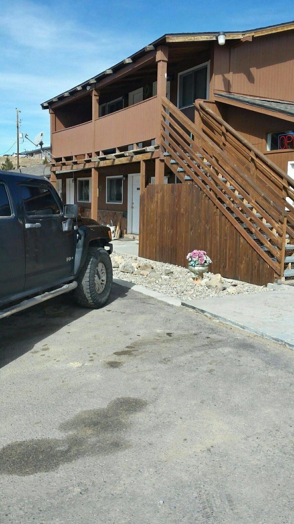 Western & Rv Park Motel 2*