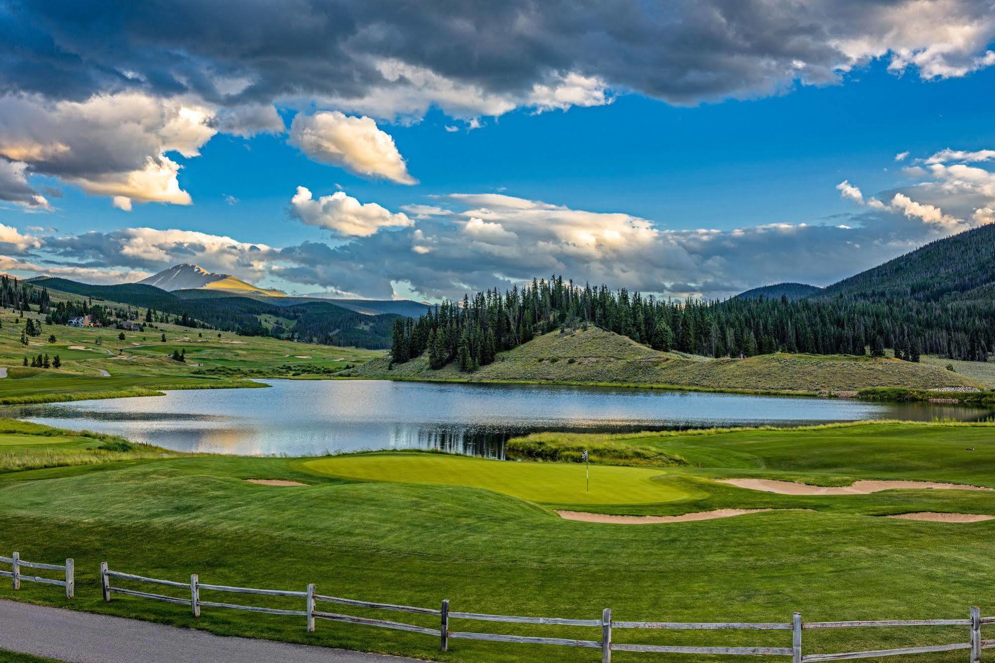 Gateway Mountain By Keystone