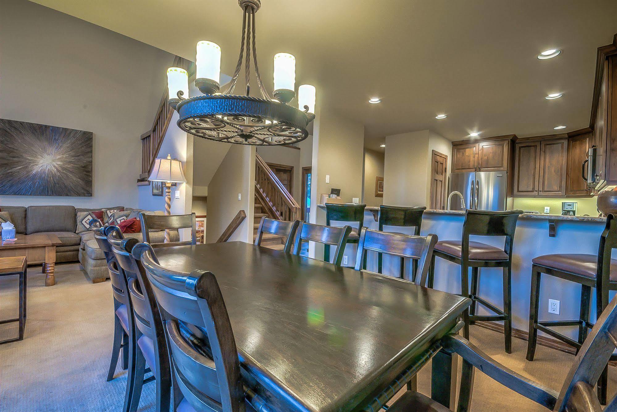 Apartment Cascades At Eagleridge By Retreatia