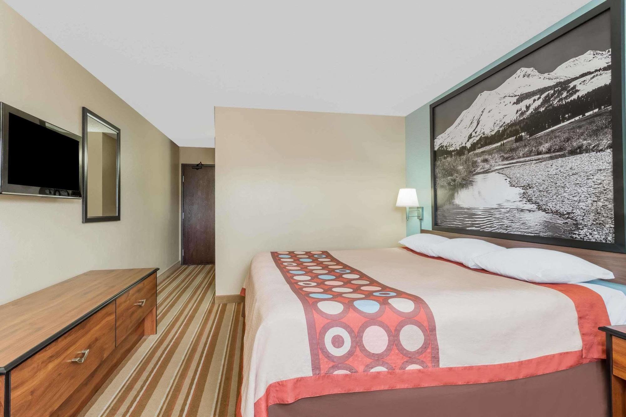 Super 8 By Wyndham Dillon/breckenridge Area Hotel 2*