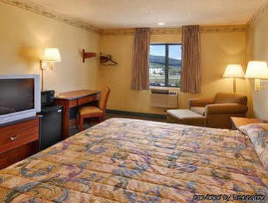 Super 8 By Wyndham Dillon/breckenridge Area Hotel 2*
