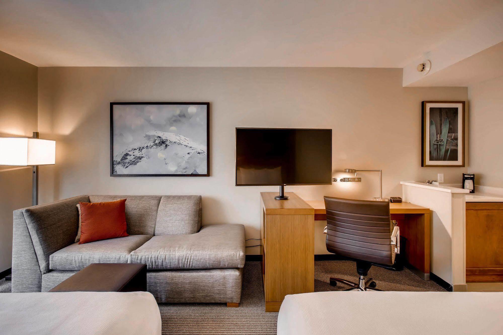 Hyatt Place - Dillon Keystone