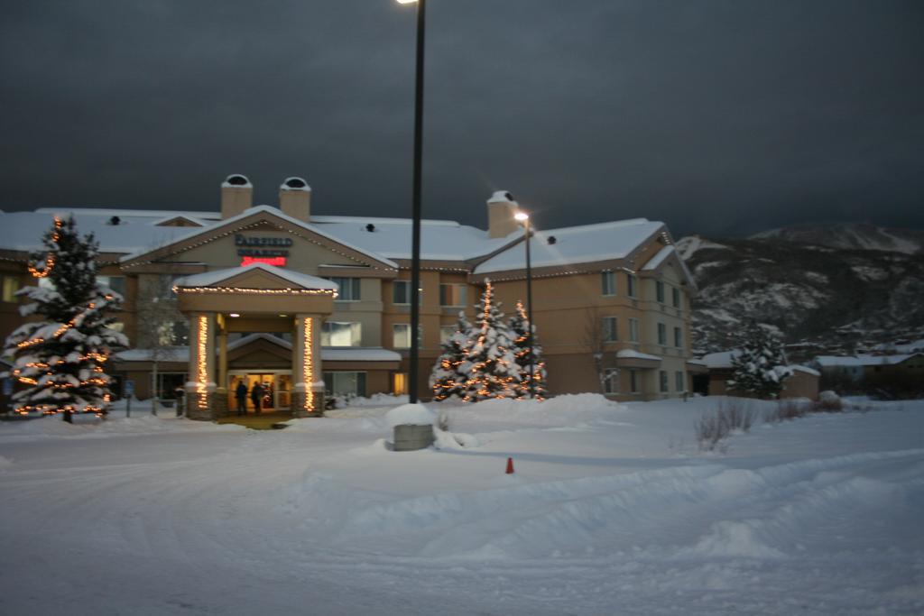 Fairfield & By Marriott Hotel 3*