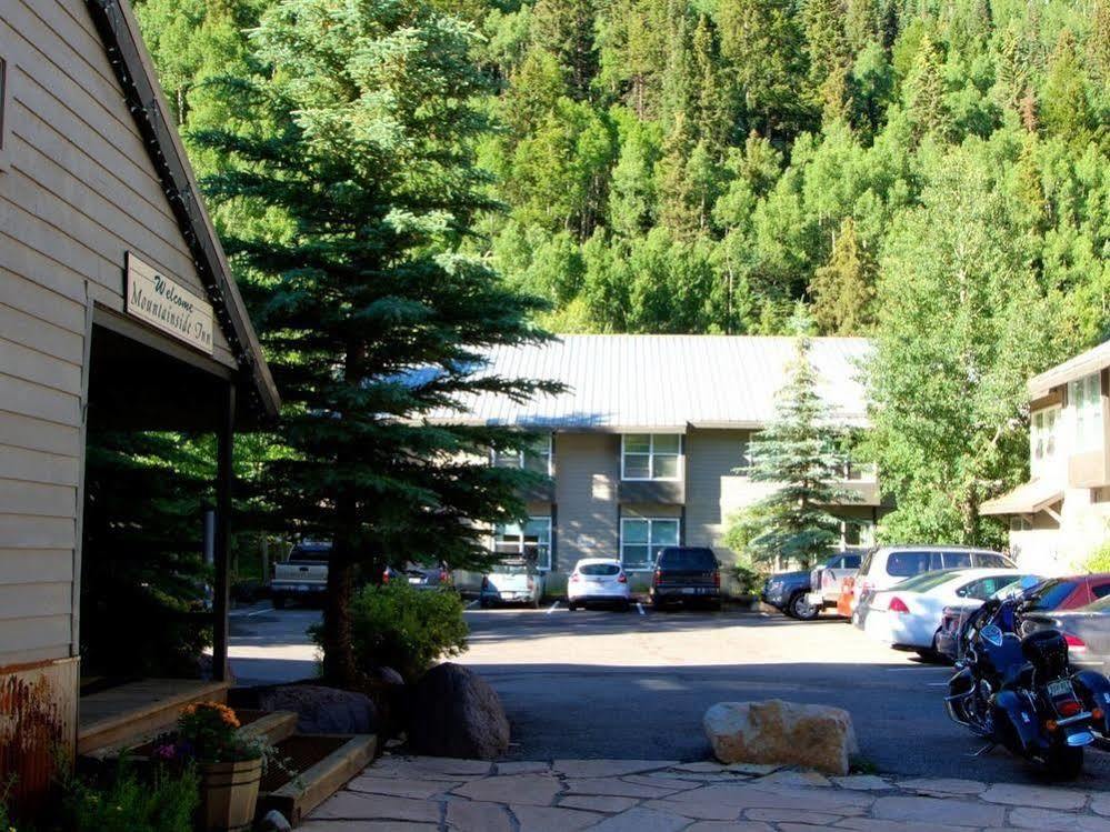 Mountainside 3*
