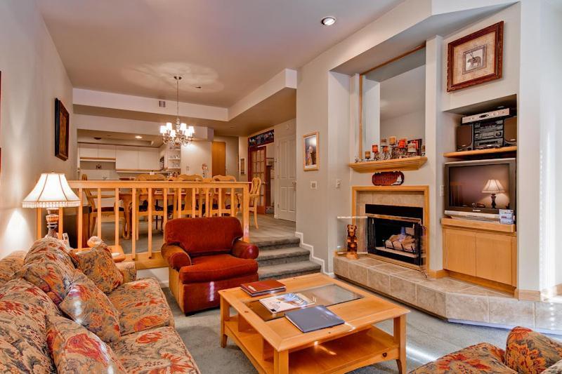 Meadows Cambridge 1 Apartment Steamboat Springs