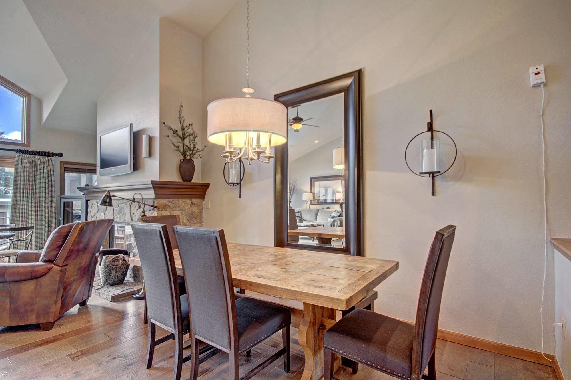 Hotel One Place Townhomes 3*