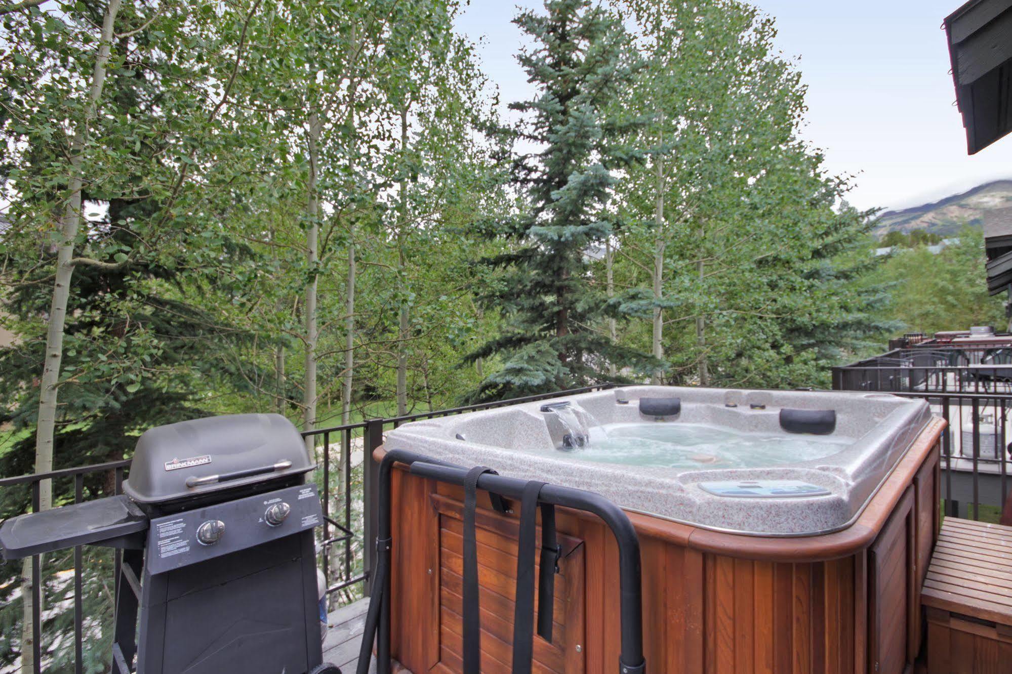 Hotel One Place Townhomes 3*
