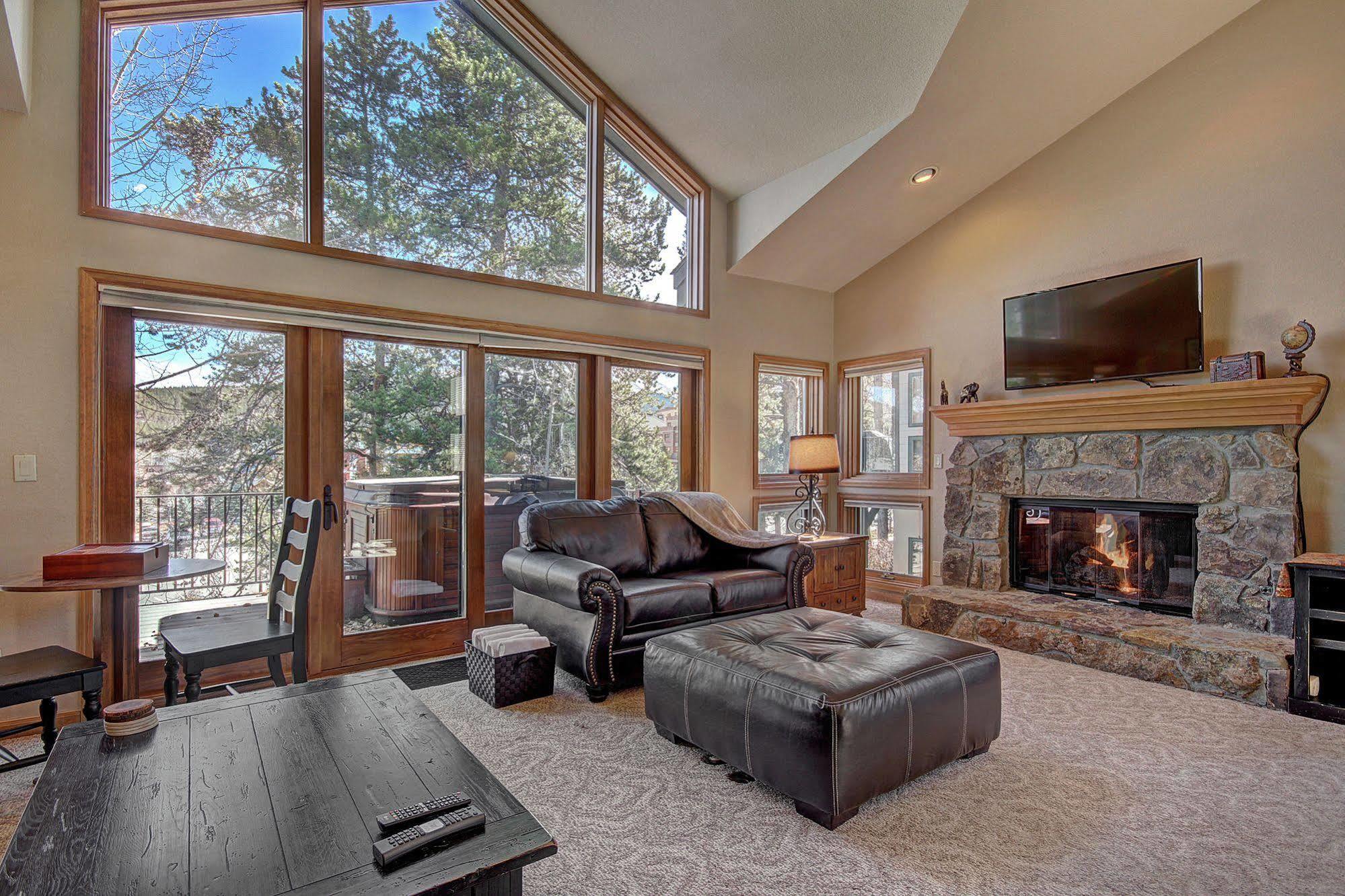 One Place Townhomes Hotel