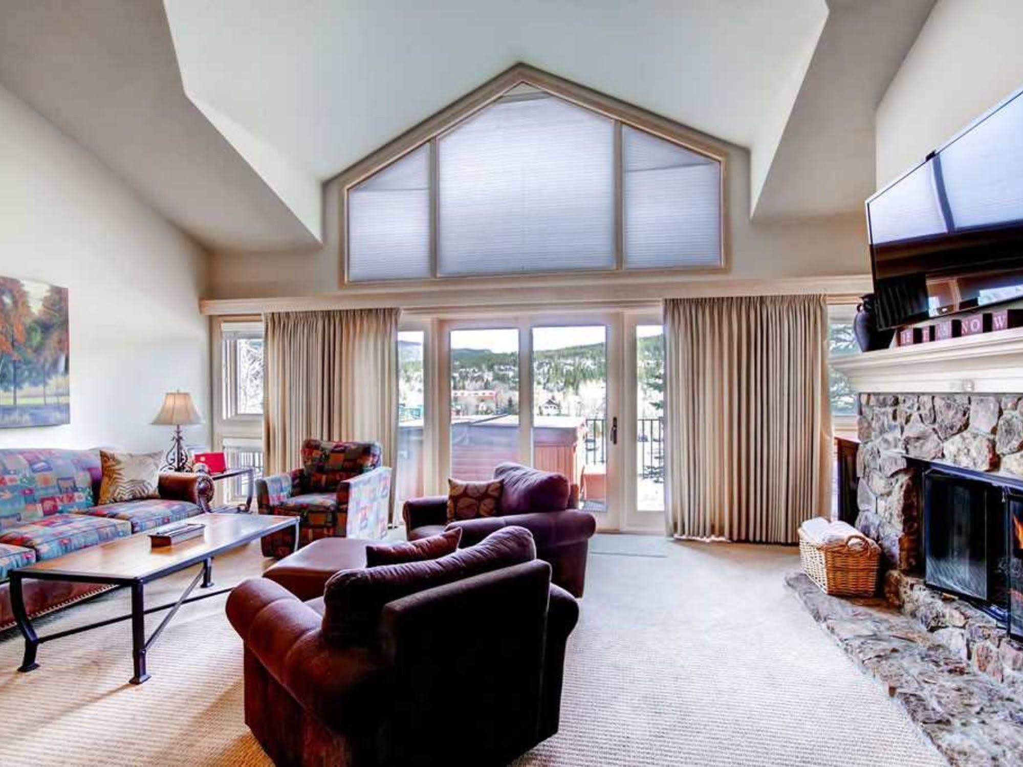 Hotel One Place Townhomes 3*
