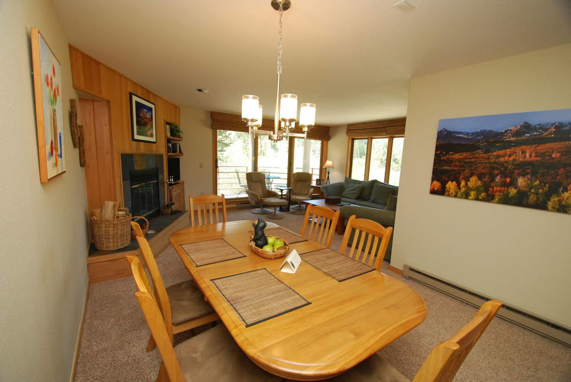 Mountain House By Key To The Rockies *