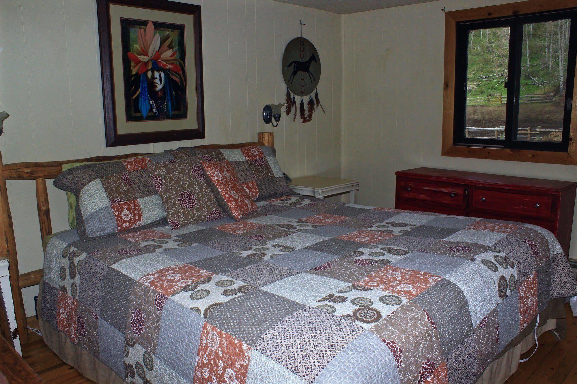 Elk River Guest Ranch Hotel 4*