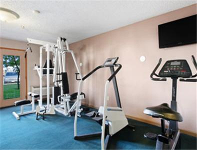Baymont By Wyndham Hotel Cortez
