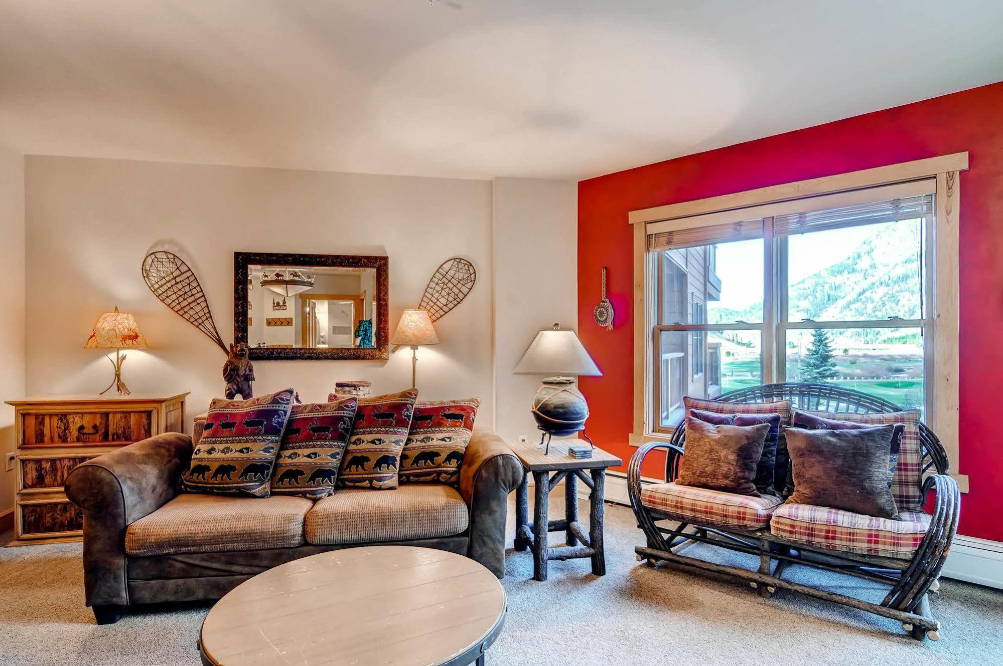 East Village Hotel 3*