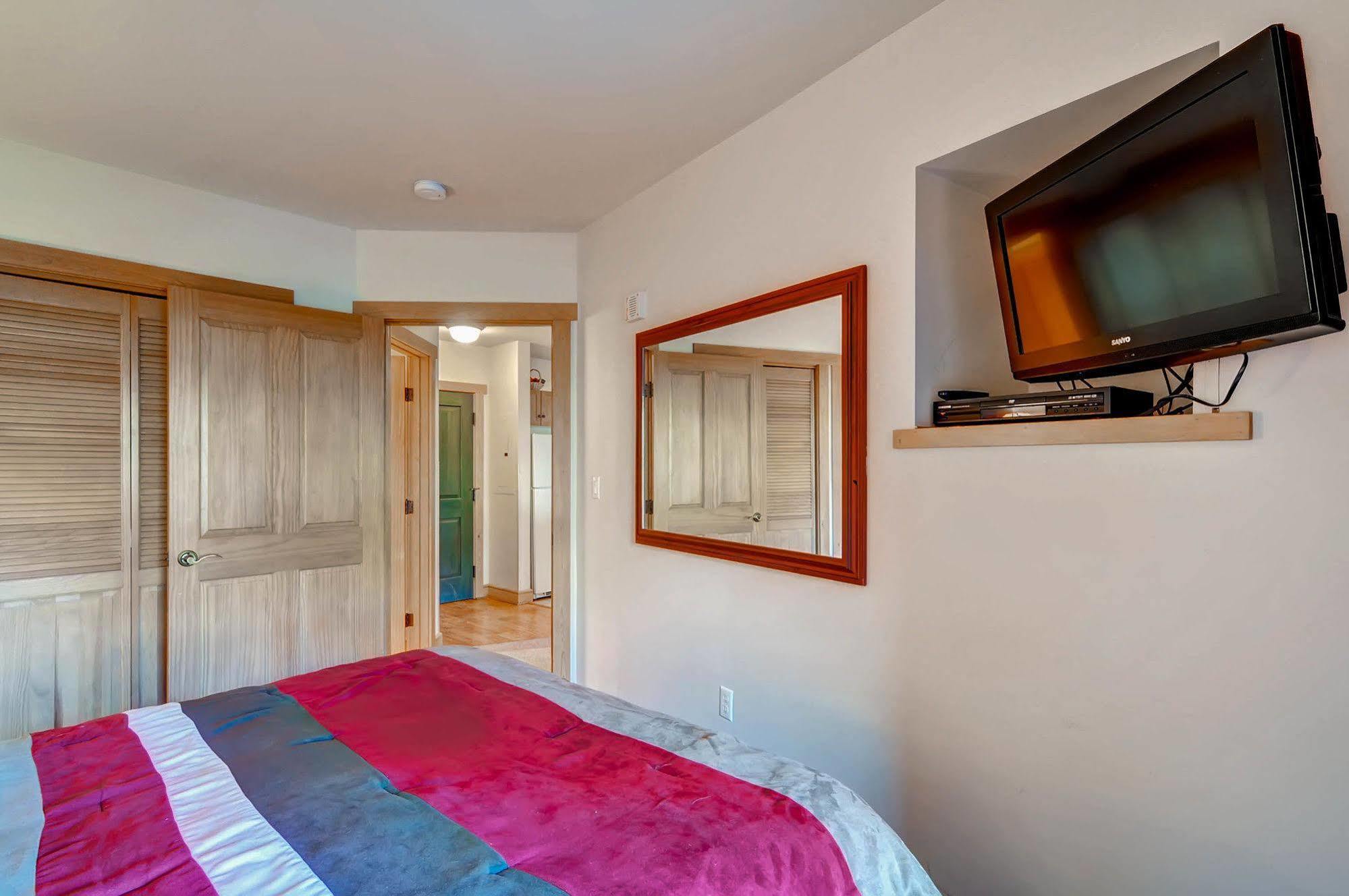 East Village 3*