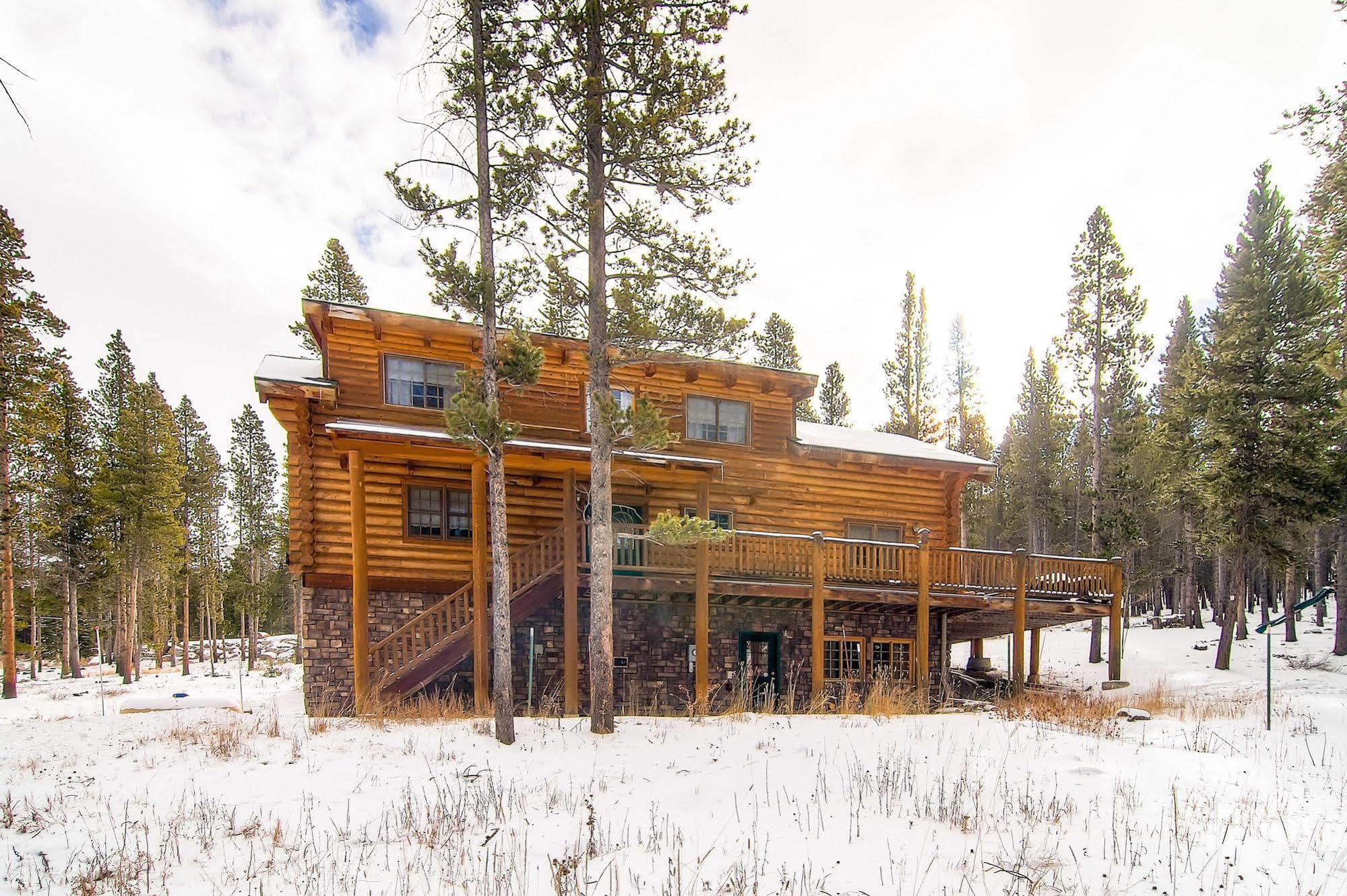 Holiday home Snowshoe Retreat