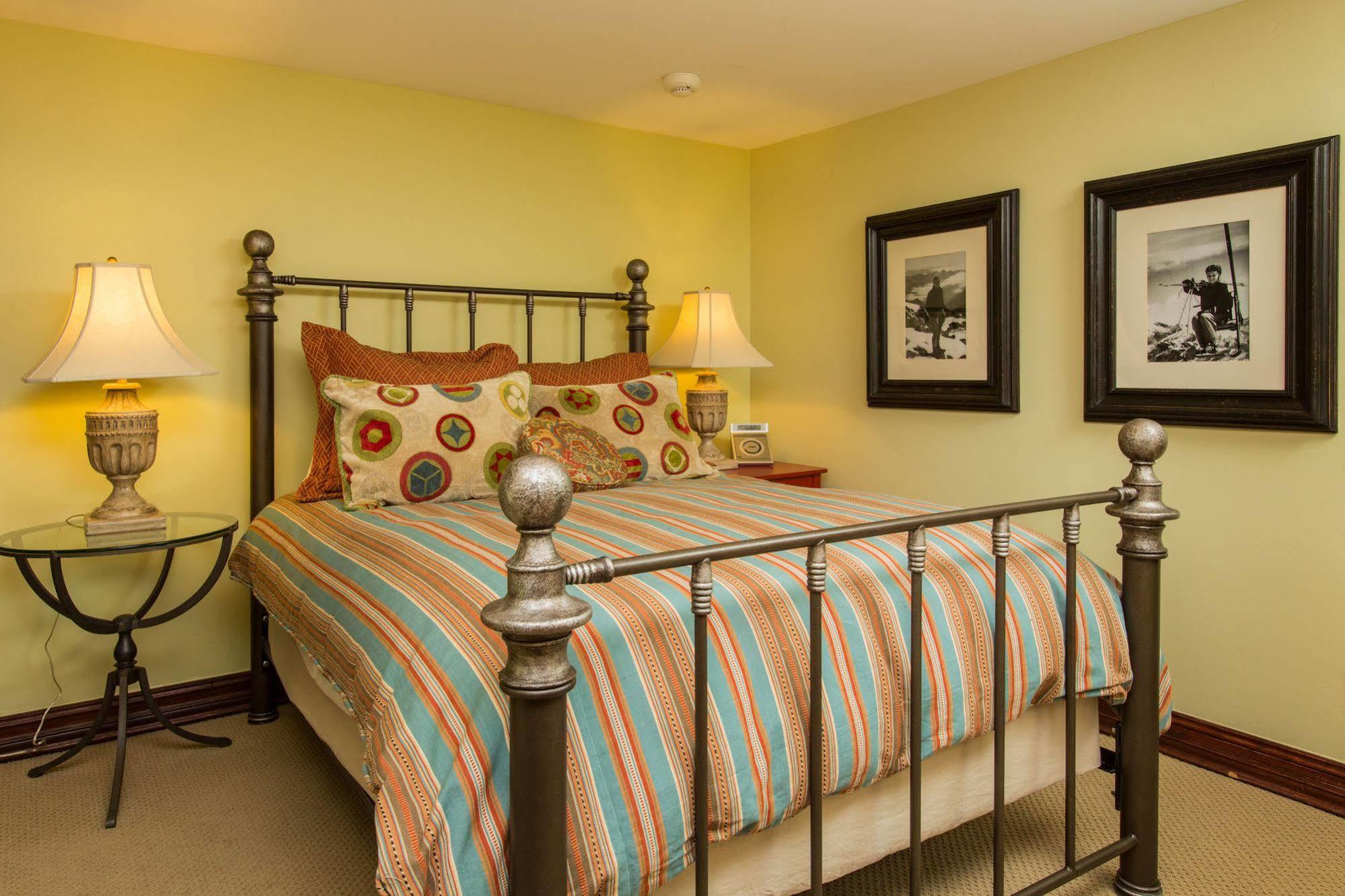 The Victorian Luxury Hotel